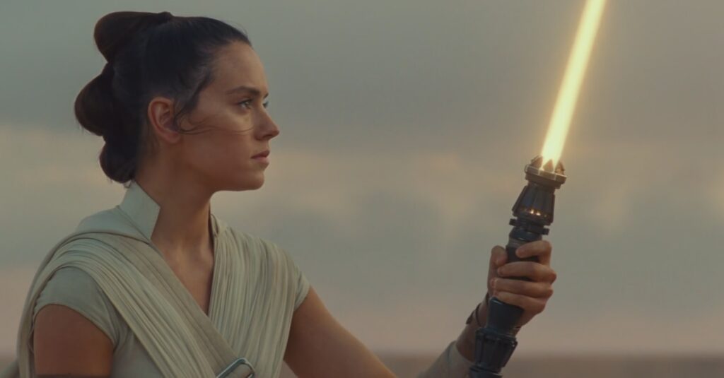 Star Wars: Vzestup Skywalkera odhalil žlutý světelný meč Rey příliš pozdě